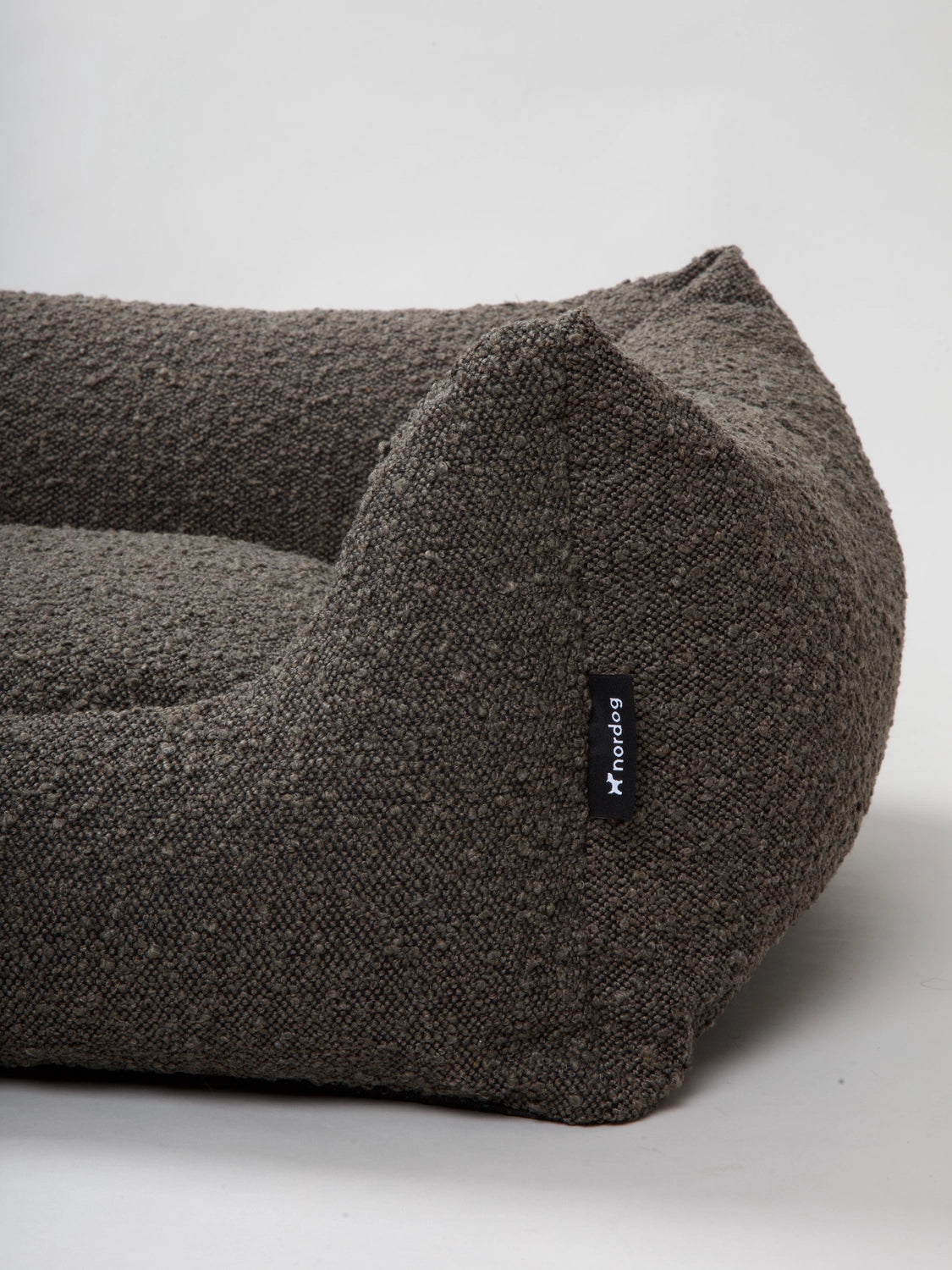 Billy Bouclé Hundeseng Mocka